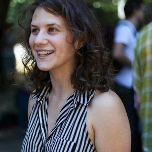 Meet your Posher, Elise